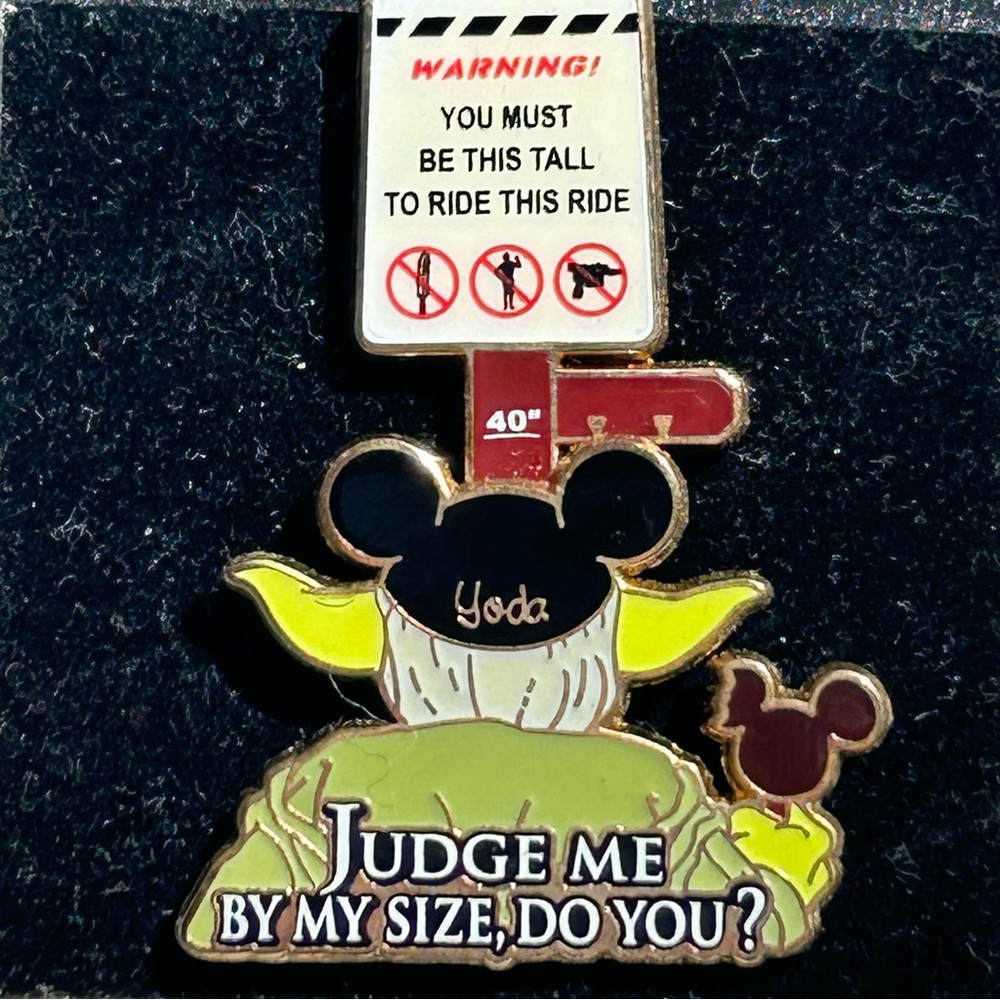 Disney Star Wars Judge Me By My Size, Do You? Yoda Trading Pin NWT